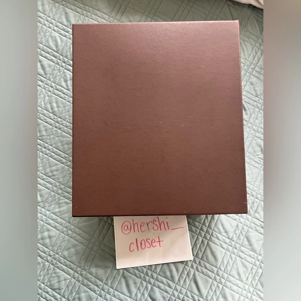 Authentic Louis Vuitton Large Brown Box Paper Shopping Storage